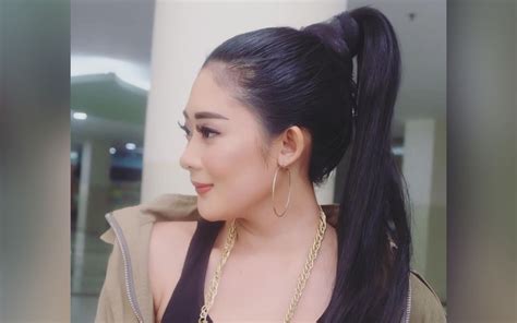 Potret Cantik Putri Duo Anggrek Curi Perhatian Usai Lagu Cikini