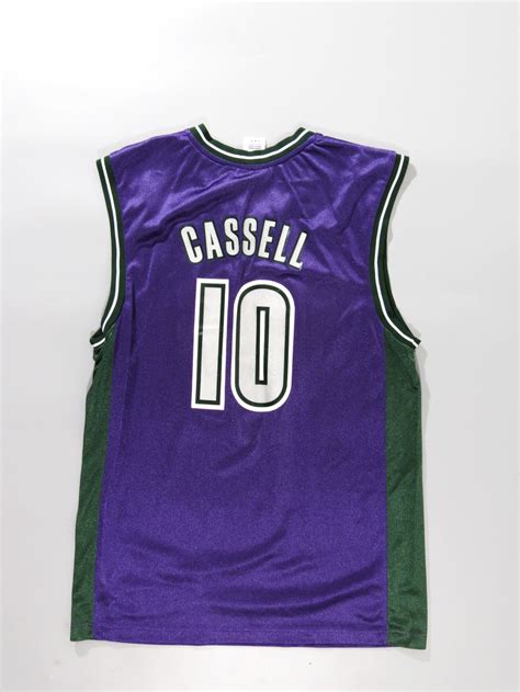 Milwaukee Bucks Sam Cassell Reebok Purple Jersey Medium - 5 Star Vintage