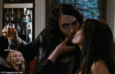 Russell Brand Boasts About Meghan Markle Kiss In Get Him To The Greek Daily Mail Online