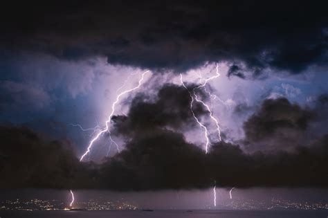 15 Scary Facts About Thunderstorms - Discover Walks Blog