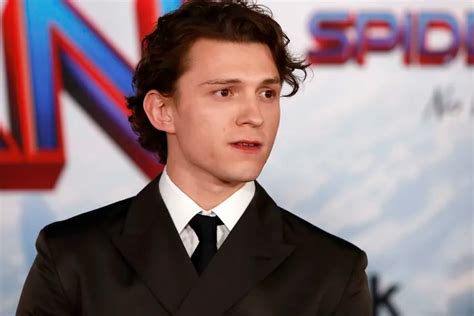 La Nacion Espectáculos On Twitter Tom Holland Sorprendió Con La