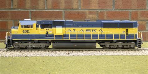 Athearn Genesis Alaska Railroad SD70MAC 4011 BradleyDCC Custom Models