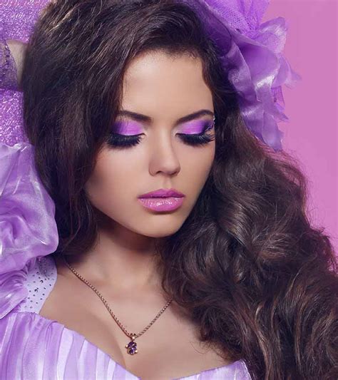 Purple Makeup Palette | Saubhaya Makeup