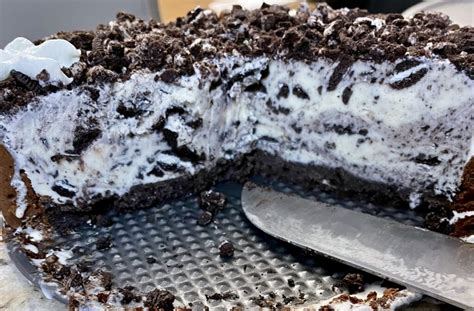 Homemade Ice Cream Cake Bake The Edge Off