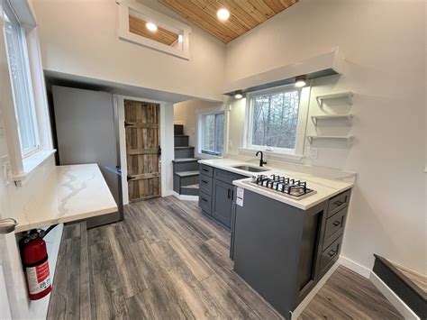 lakefront homes on lake hartwell 3