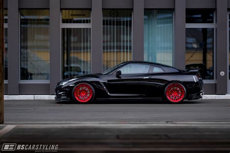 Black Nissan GT-R with Screaming Red Wheels By Rotiform — CARiD.com Gallery