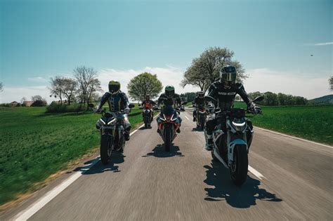 Hyper Naked Bike Vergleich 2021 BMW S 1000 R