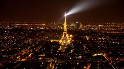 Eiffel Tower at night - tickets, prices, timings, lights show, what to do