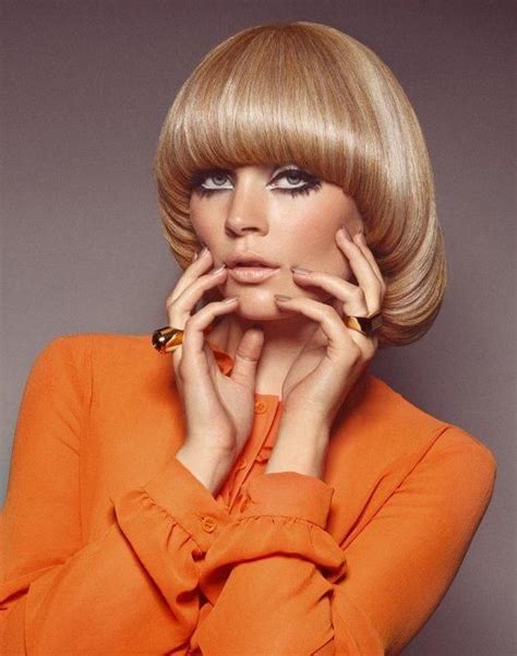 70s Look Bob Haircut Orange 1970s Hairstyles Vintage Hairstyles