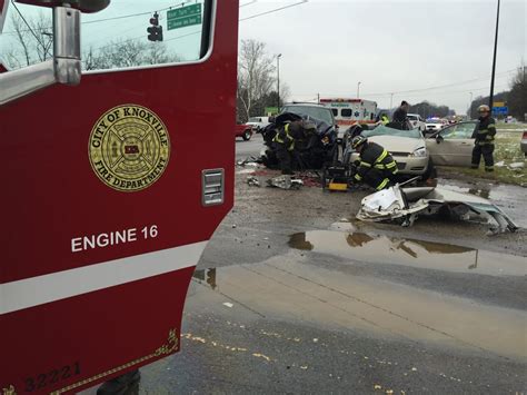 2nd Person Dies After 3 Vehicle Crash On Asheville Highway