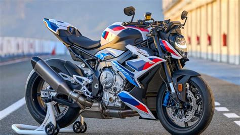 BMW M 1000 R 2023 Revista Moto CR