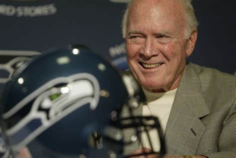 Chuck Knox, former Rams, Seahawks, Bills coach, dies at 86