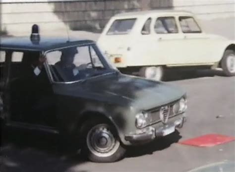 IMCDb org Citroën Dyane in La ragazza di Via Condotti 1973