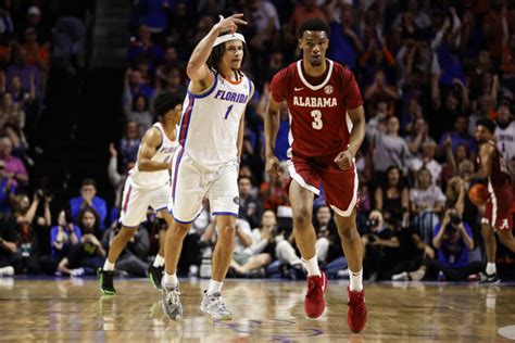 Florida basketball surges into The Athletic’s power rankings - Yahoo Sports