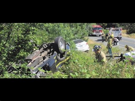 Two Seriously Injured In Crash Youtube