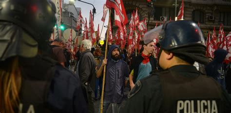 Comenzaron Las Protestas Cortes Movilizaciones Y Acampes Contra El