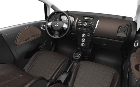 First Look: 2012 Mitsubishi i-MiEV 2012 Mitsubishi i-MiEV interior – TheDetroitBureau.com