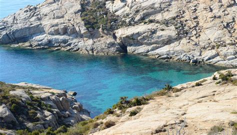 L ISOLA DI MONTECRISTO UN SANTUARIO UNICO AL MONDO Il Popolano