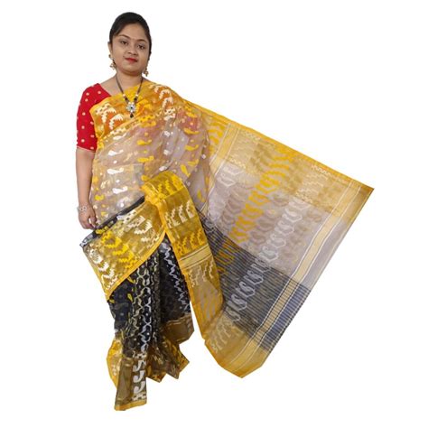 Buy Fulia Handwoven Off White And Red Jamdani Saree