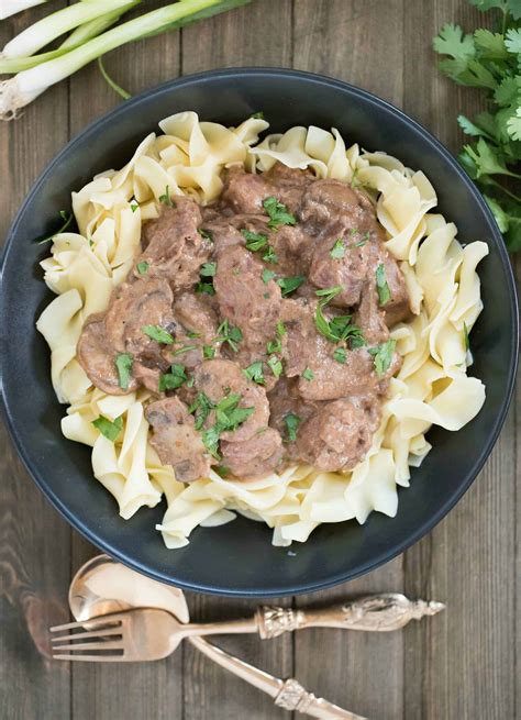 Slow Cooker Beef Stroganoff Yummy Healthy Easy