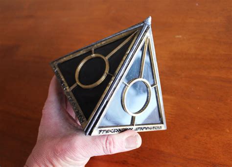 SITH HOLOCRON PROJECT - Holocron - Prop Replicas, Custom Fabrication ...