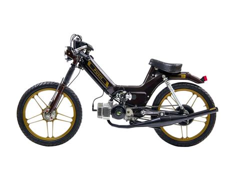 The Vintage-Moped Resurgence - WSJ