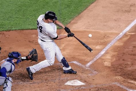 Could the Yankees reunite with former All-Star catcher?