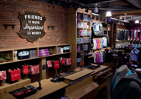 Lululemon Wall Art In Store On Behance