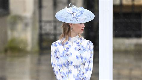 Lady Louise Windsor Sobrina De Carlos III Una Invitada De 10 Con