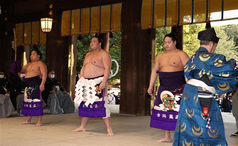 横綱照ノ富士、年内3回以上の優勝目指す 膝の状態「大丈夫」も春場所出場は明言せず 大相撲写真ニュース 日刊スポーツ