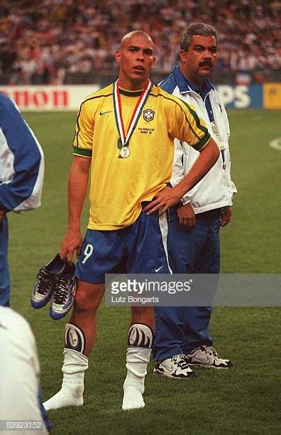 Ronaldo world cup 1998 photos and premium high res pictures – Artofit