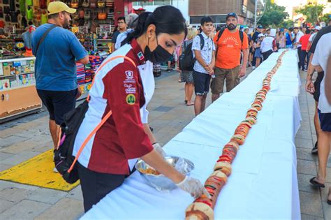 Tendr N Mega Rosca De Reyes En Playa Del Carmen Luces Del Siglo