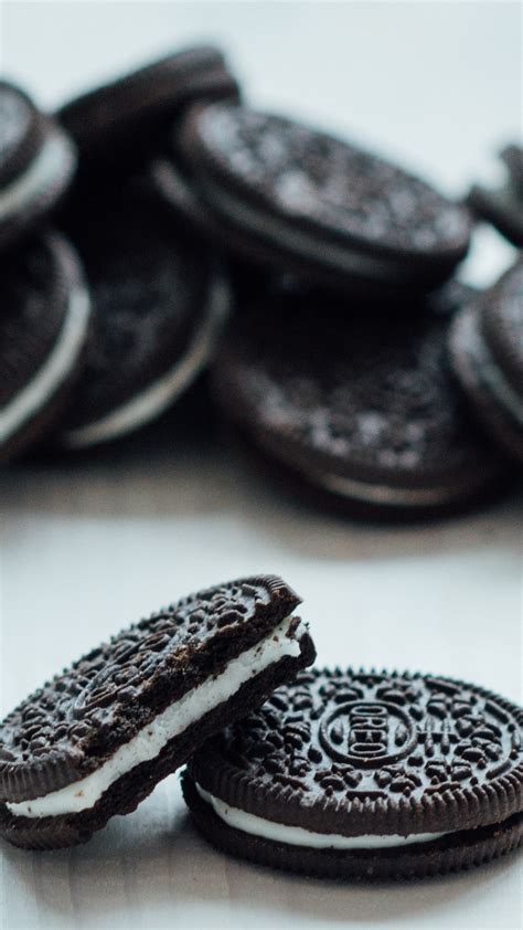 Oreo Wallpaper