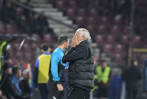 Andrea Mandorlini Dat Afar De La Cfr Cluj Nelu Varga A Intrat N