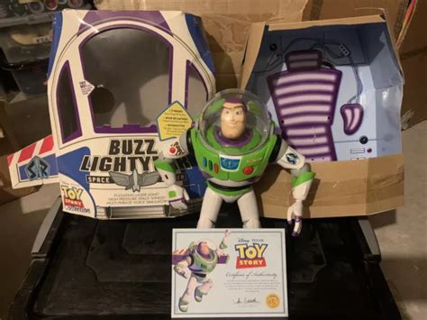 RARE BUZZ LIGHTYEAR Disney Pixar Toy Story Collection Thinkway Boxed