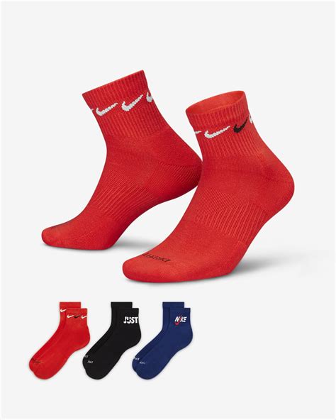 Nike Everyday Plus Cushioned Training Ankle Socks 3 Pairs Nike Hu