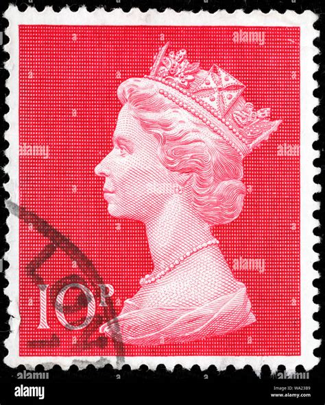 Queen Elizabeth II Machin Series Postage Stamp UK 1970 Stock Photo