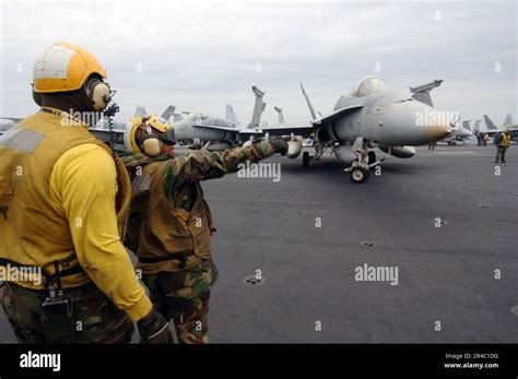 Us Navy An F A C Hornet Assigned To The Valions Of Strike Fighter