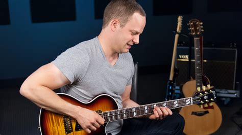 Lead Guitar Lessons » 12 Free Step-By-Step Videos