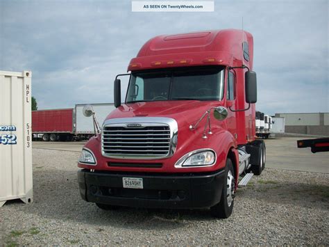 2007 Freightliner Columbia