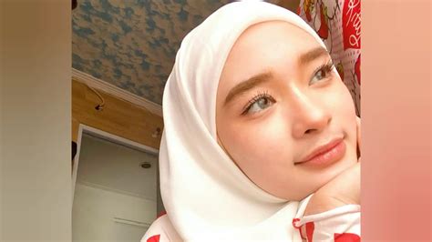 Wajah Inara Rusli Tanpa Cadar Pertama Kali Diunggah Di Media Sosial