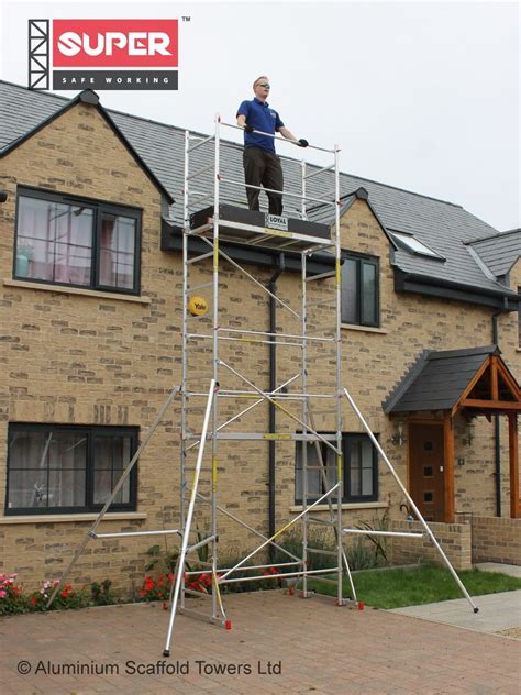 Mdiy Scaffold Tower With Telescopic Outriggers And Toeboards