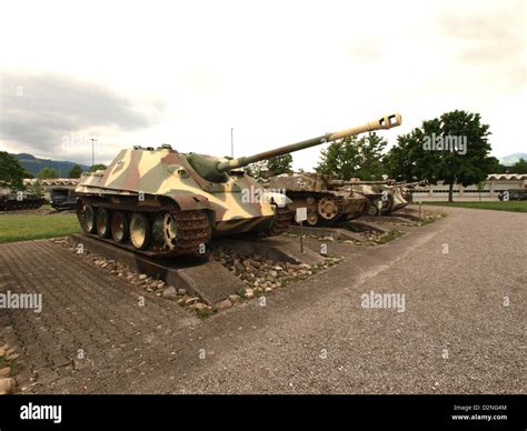 Jagdpanther Tank Destroyer Stock Photo - Alamy