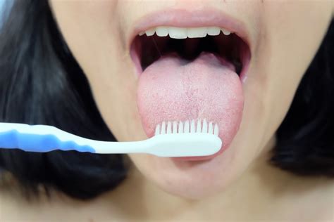 Cleaning Your Tongue And Its Importance To Oral Hygiene