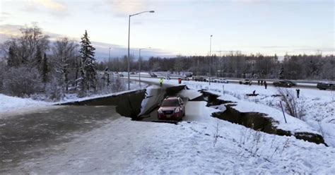 Un Fuerte Terremoto Provoca Una Alerta De Tsunami En Estados Unidos