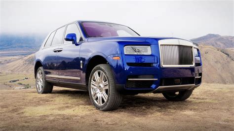 Living luxe in the 2019 Rolls-Royce Cullinan - CNET