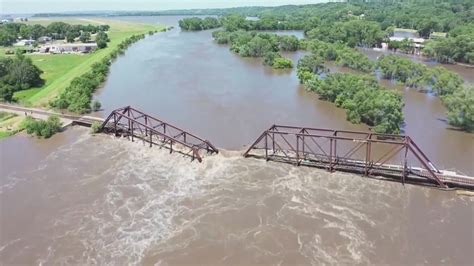 Iowa Floodwaters Breach Levees As Even More Rain Forecast For Drenched