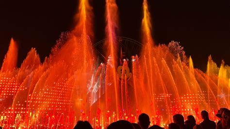 PHOTOS, VIDEO: 'World of Color - Season of Light' Returns to Disney ...