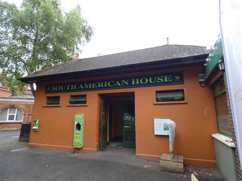 Entrance To South America House Zoochat