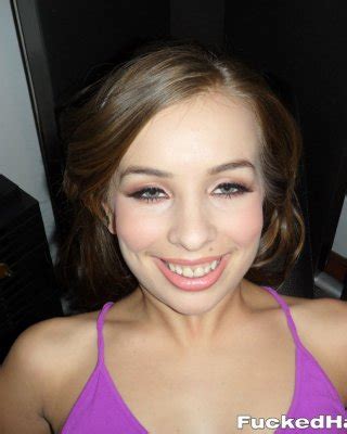 Fuckable Amateur Babe With Amazing Ass Stripping And Teasing Her Slit Porn Pictures XXX Photos